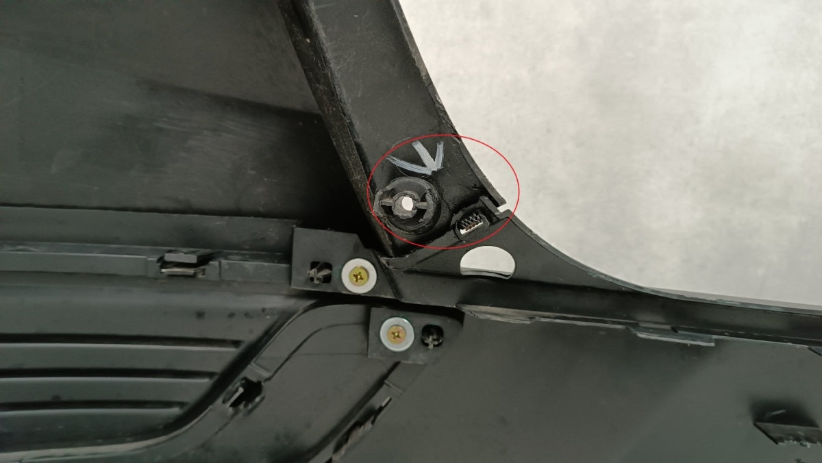 Zadnji branik Renault Arkana RS Line 20-