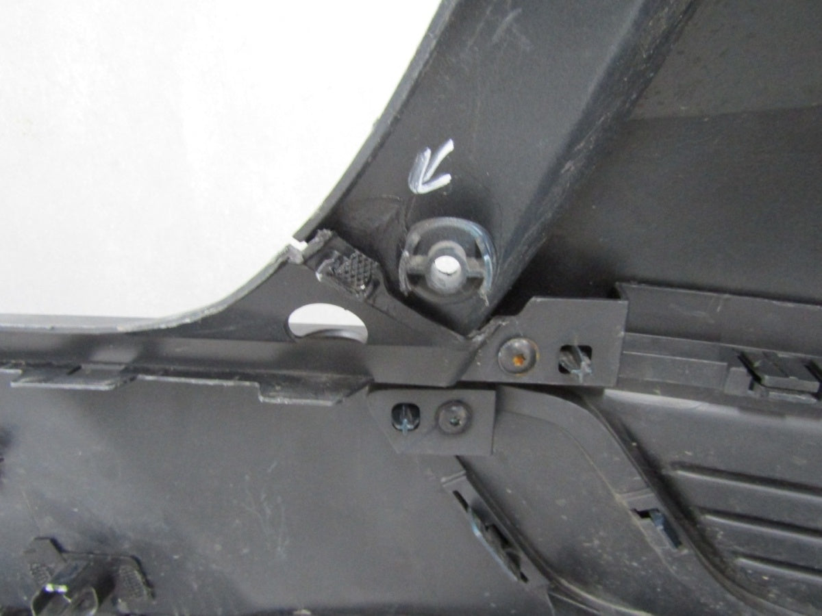 Zadnji branik Renault Arkana RS Line 20-