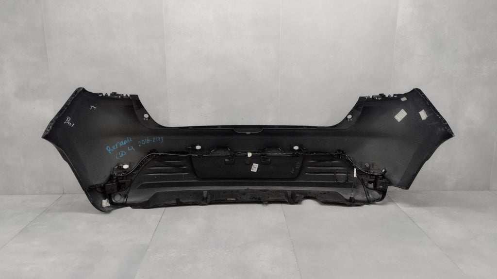 Zadnji branik Renault Clio 4 IV HB Lift 16-20 / WIĄZKA PDC
