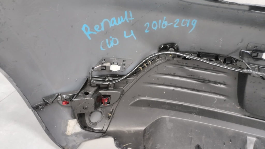 Zadnji branik Renault Clio 4 IV HB Lift 16-20 / WIĄZKA PDC