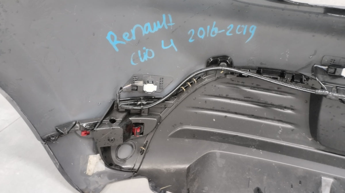 Zadnji branik Renault Clio 4 IV HB Lift 16-20 / WIĄZKA PDC