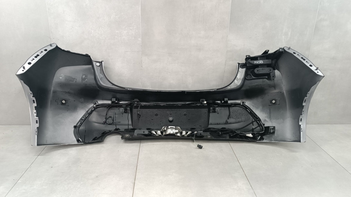 Zadnji branik Peugeot 208 2 II 19- /+ światło + wiązka