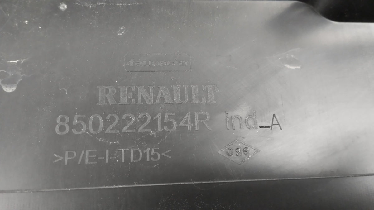 Zadnji branik Renault Kadjar 15-18