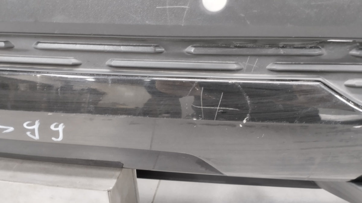 Zadnji branik SKODA Elroq 25-