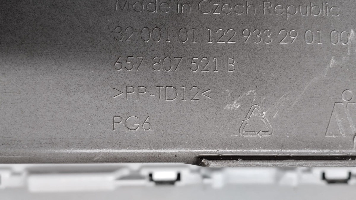 Zadnji branik SKODA SCALA 657 19-