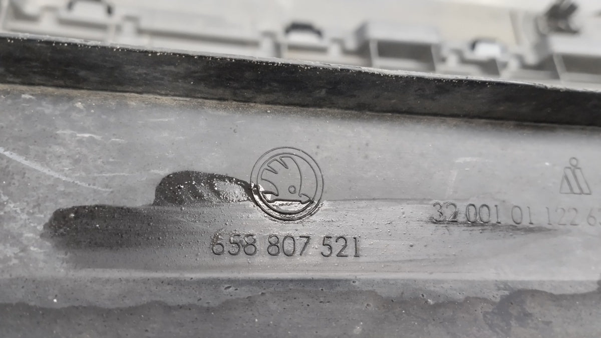 Zadnji branik Skoda Kamiq 658 19-23