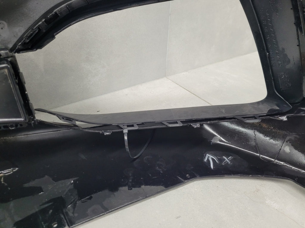 Prednji branik BMW 1 F40 Sport Line 19-