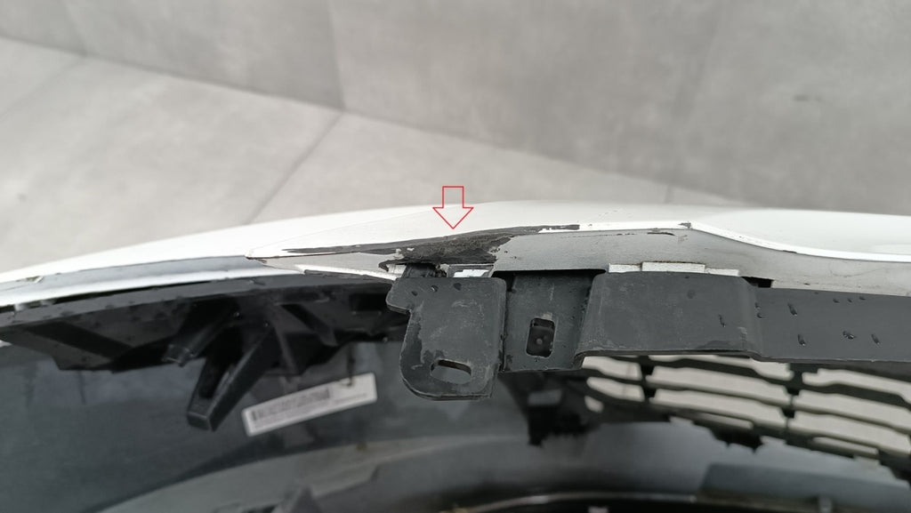 Prednji branik Opel Corsa E OPC-Line (Vauxhall) 14-20/ + halogeny