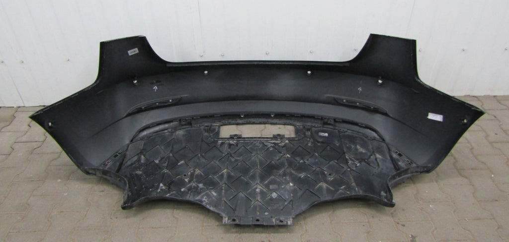 Zadnji branik Tesla Model 3 III (ploča)