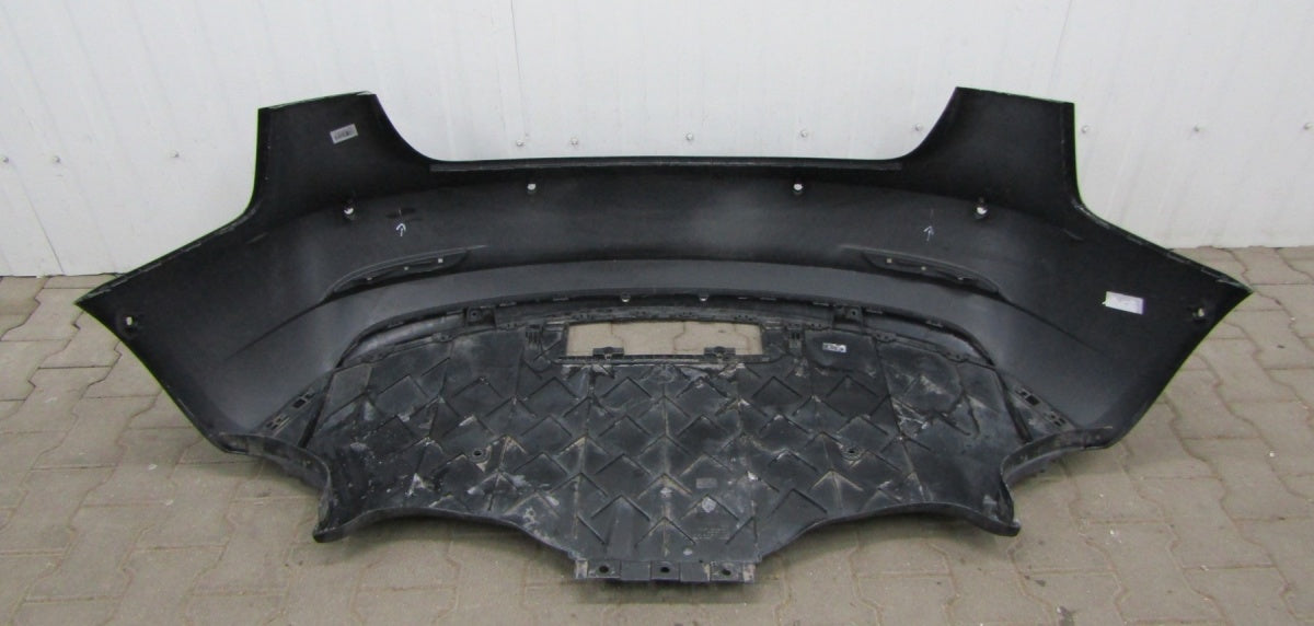 Zadnji branik Tesla Model 3 III (ploča)