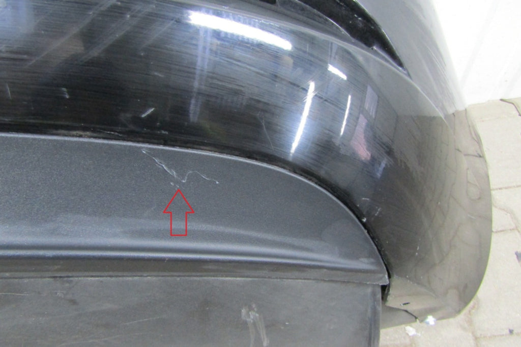Zadnji branik Tesla Model 3 III (ploča)