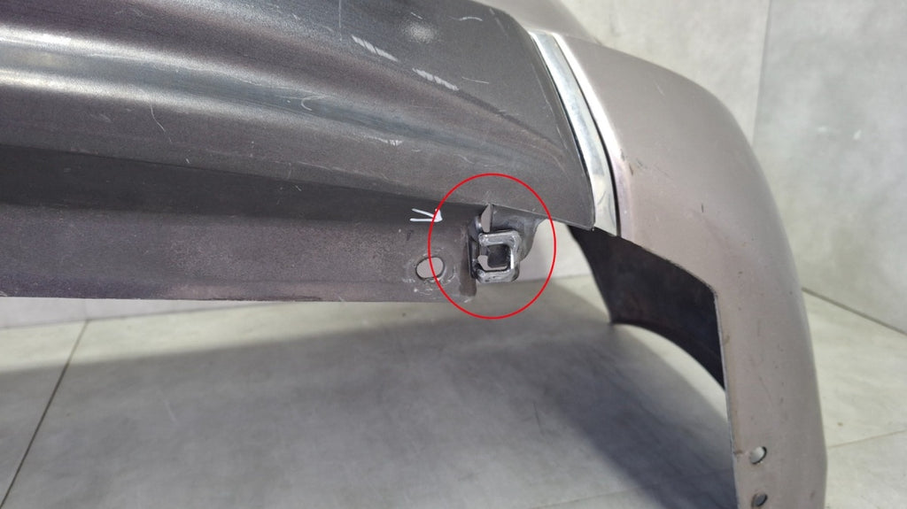 Zadnji branik Toyota Auris 2 II HB 12-15