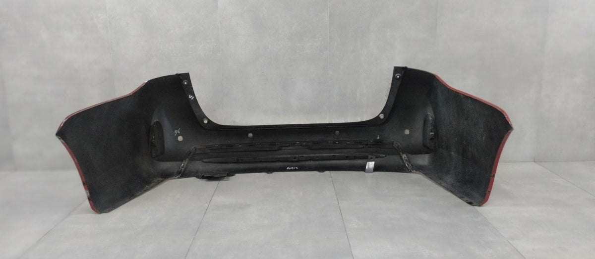 Zadnji branik Toyota Auris 2 II karavan 12-15
