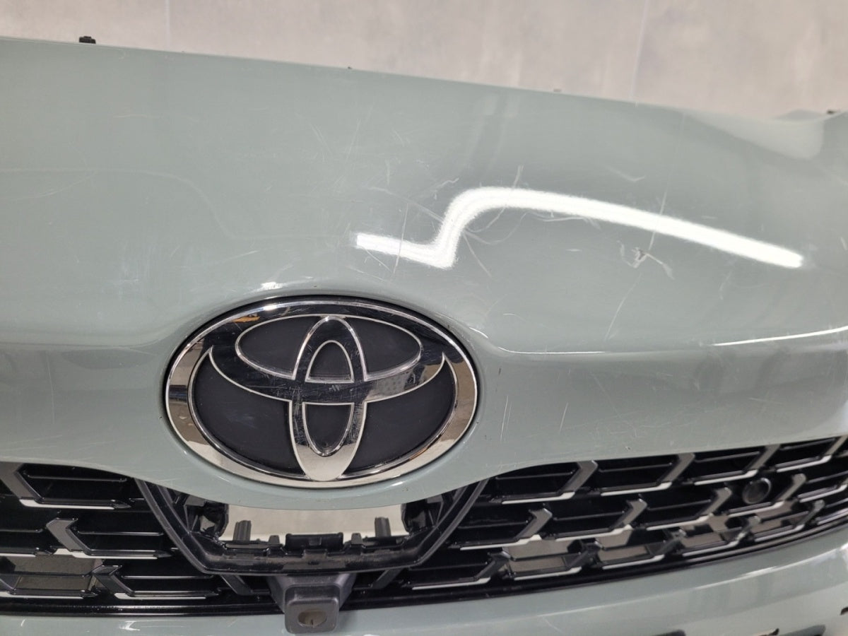 Prednji branik Toyota Yaris Cross Adventure 21-