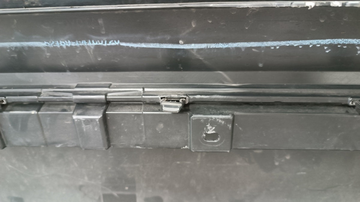 Zadnji branik TOYOTA CHR C-HR 2 II 23-