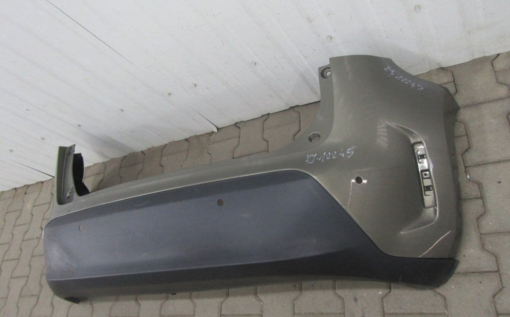 Zadnji branik Toyota Yaris Cross 21-