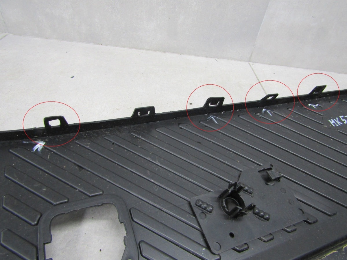 Zadnji branik FIAT Abarth 600 600e 24-