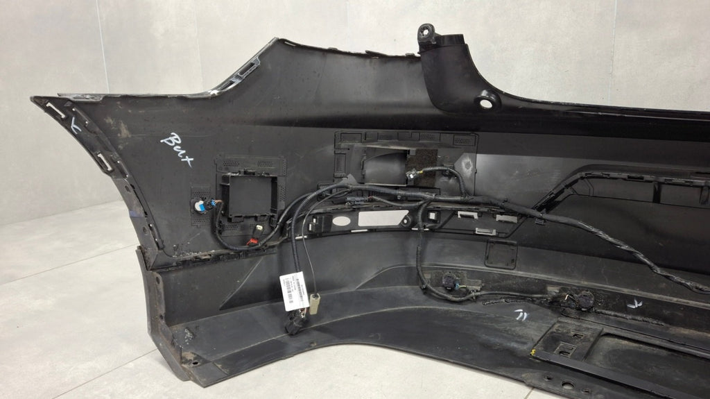 Zadnji branik VOLVO POLESTAR II 2 20-23 / + wiązka