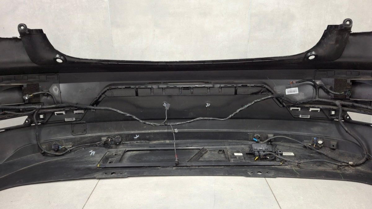 Zadnji branik VOLVO POLESTAR II 2 20-23 / + wiązka
