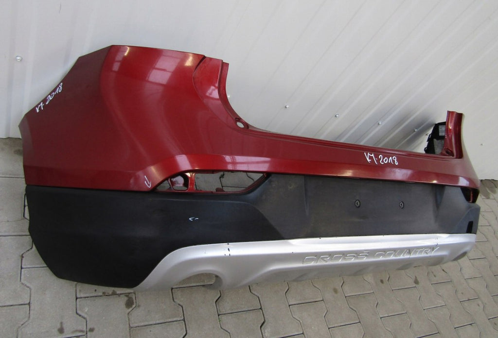 Zadnji branik VOLVO V40 CROSS COUNTRY 12-