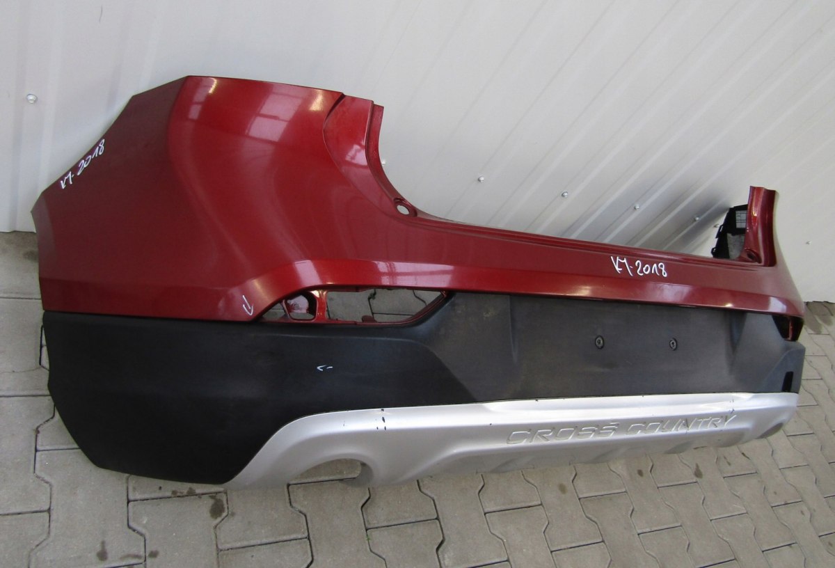 Zadnji branik VOLVO V40 CROSS COUNTRY 12-