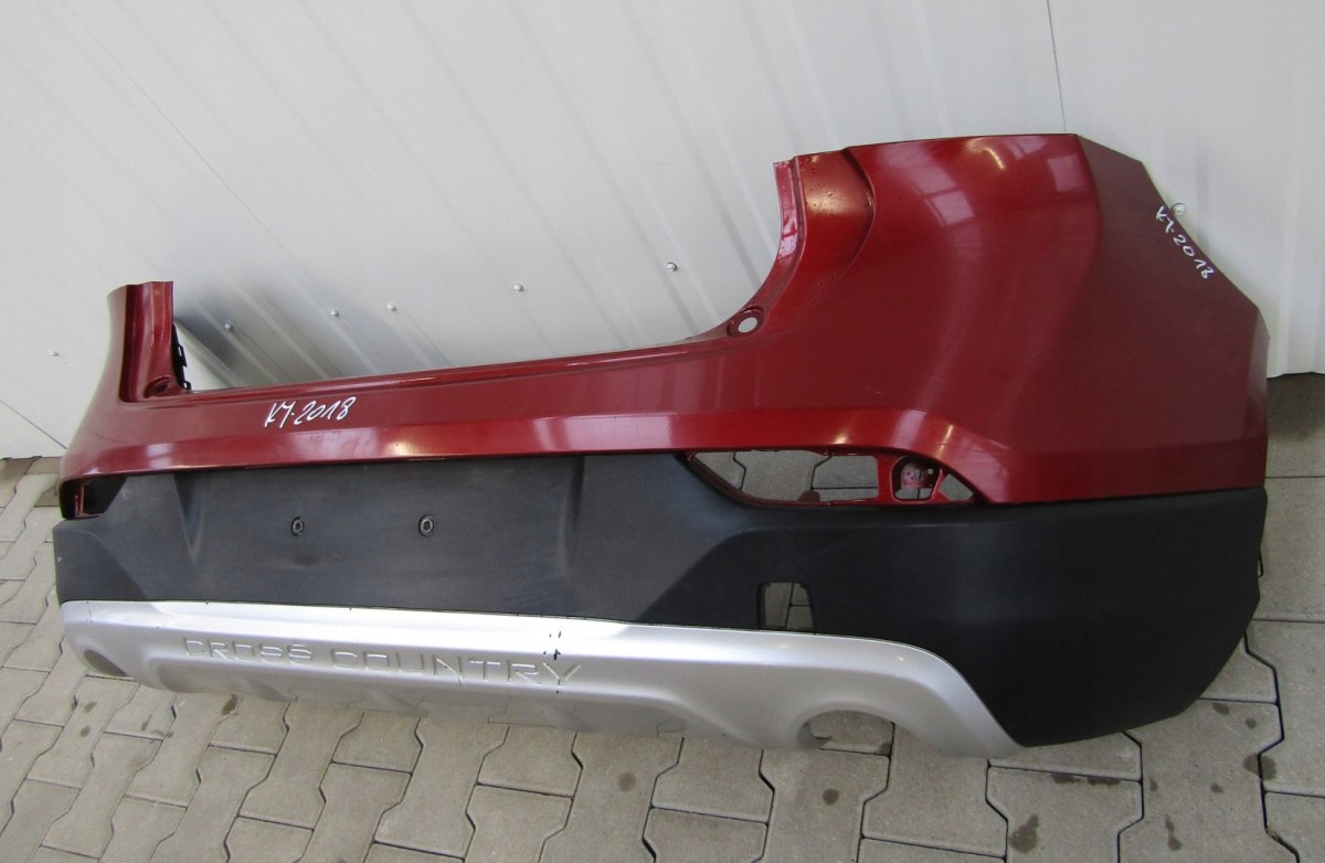 Zadnji branik VOLVO V40 CROSS COUNTRY 12-