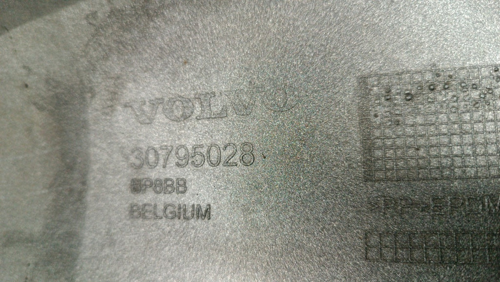 Zadnji branik VOLVO S60 II 10-13
