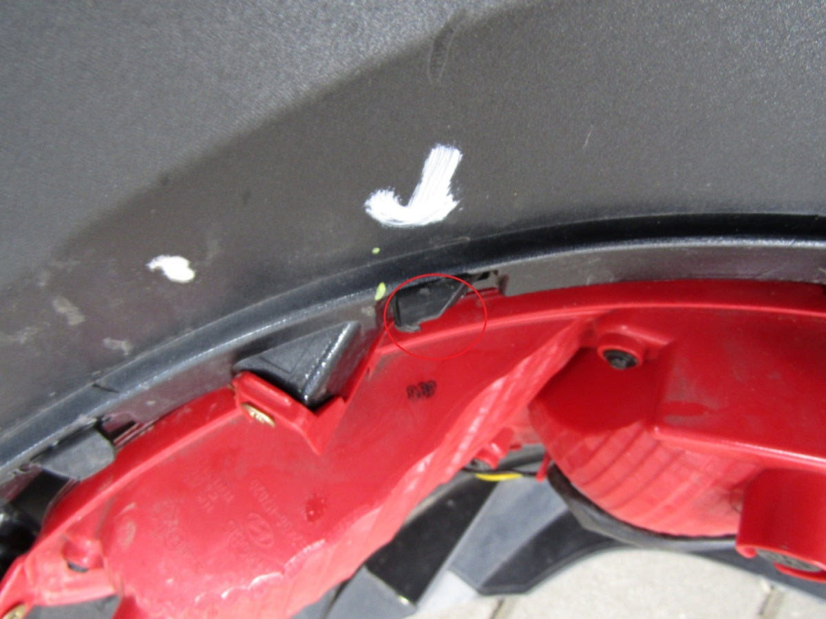 Zadnji branik Hyundai Tucson 4 IV 20-