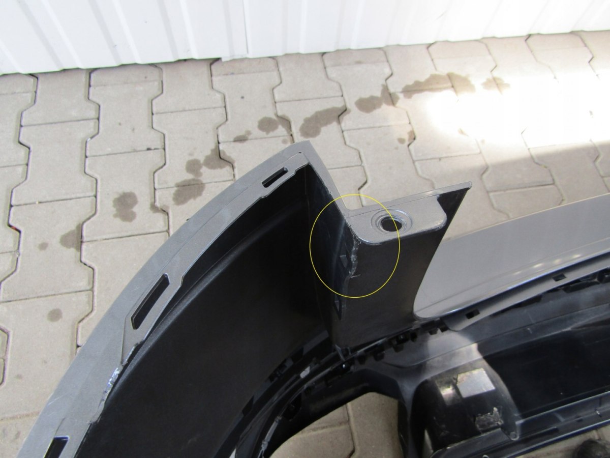 Zadnji branik VW Touareg III 3 R-Line 760 18-