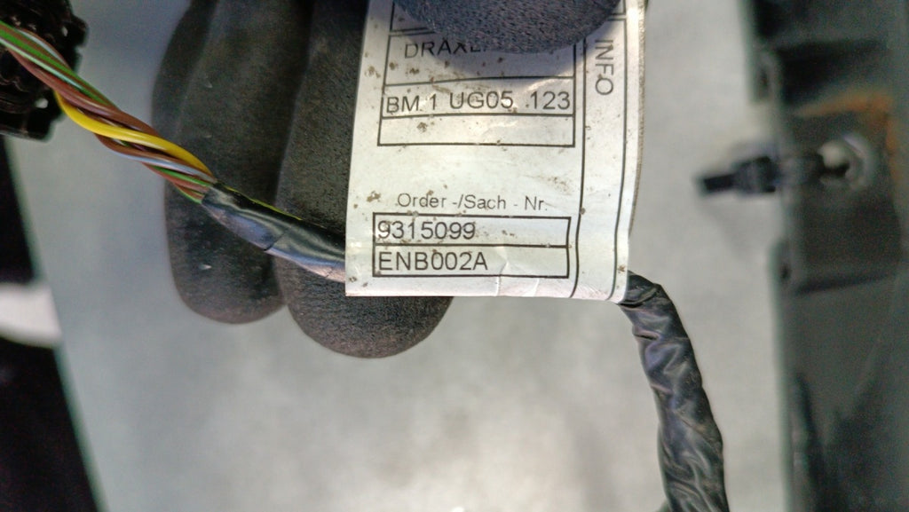 Zadnji branik BMW X4 F26 M-paket 14-18 /+ WIĄZKA