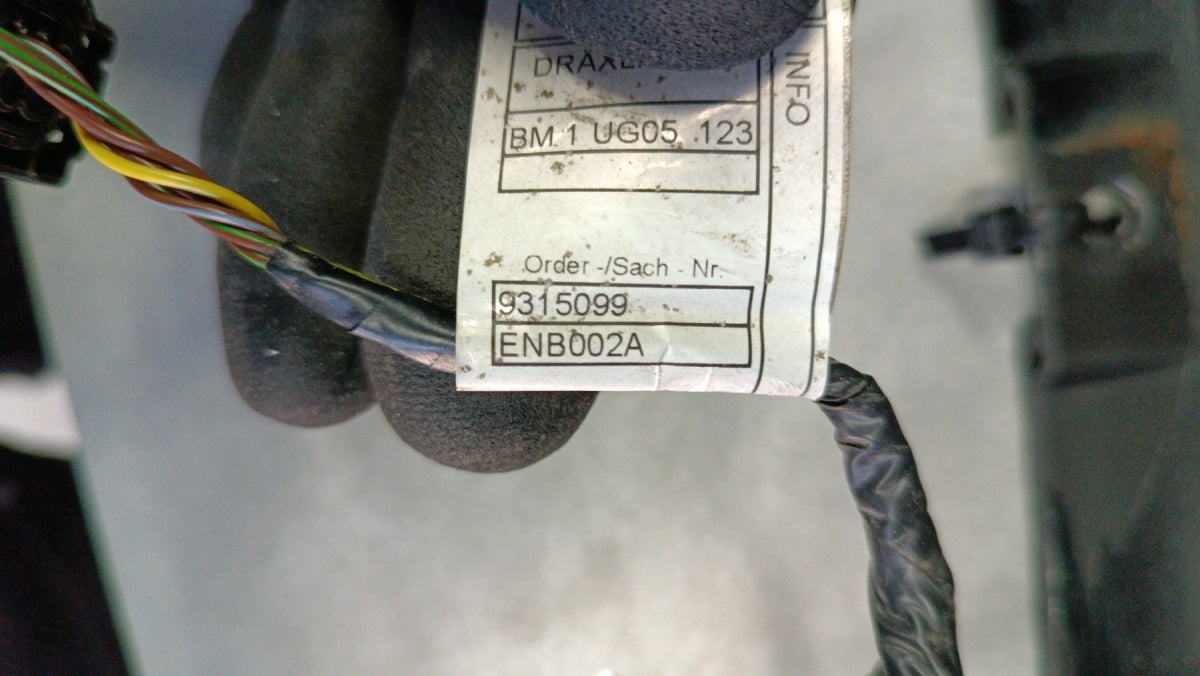 Zadnji branik BMW X4 F26 M-paket 14-18 /+ WIĄZKA