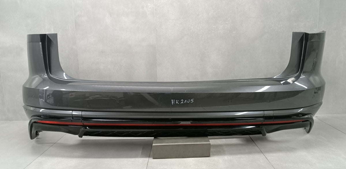 Zadnji branik Volkswagen VW Touareg III 3 760 Lift R-line 23- / radary