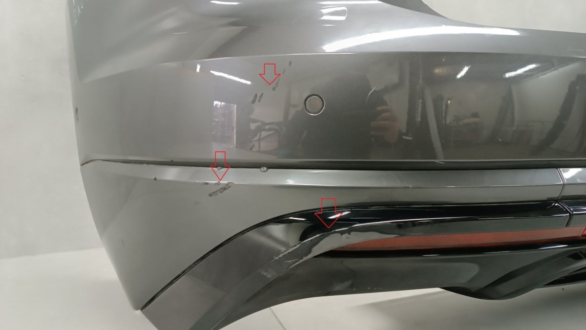 Zadnji branik Volkswagen VW Touareg III 3 760 Lift R-line 23- / radary