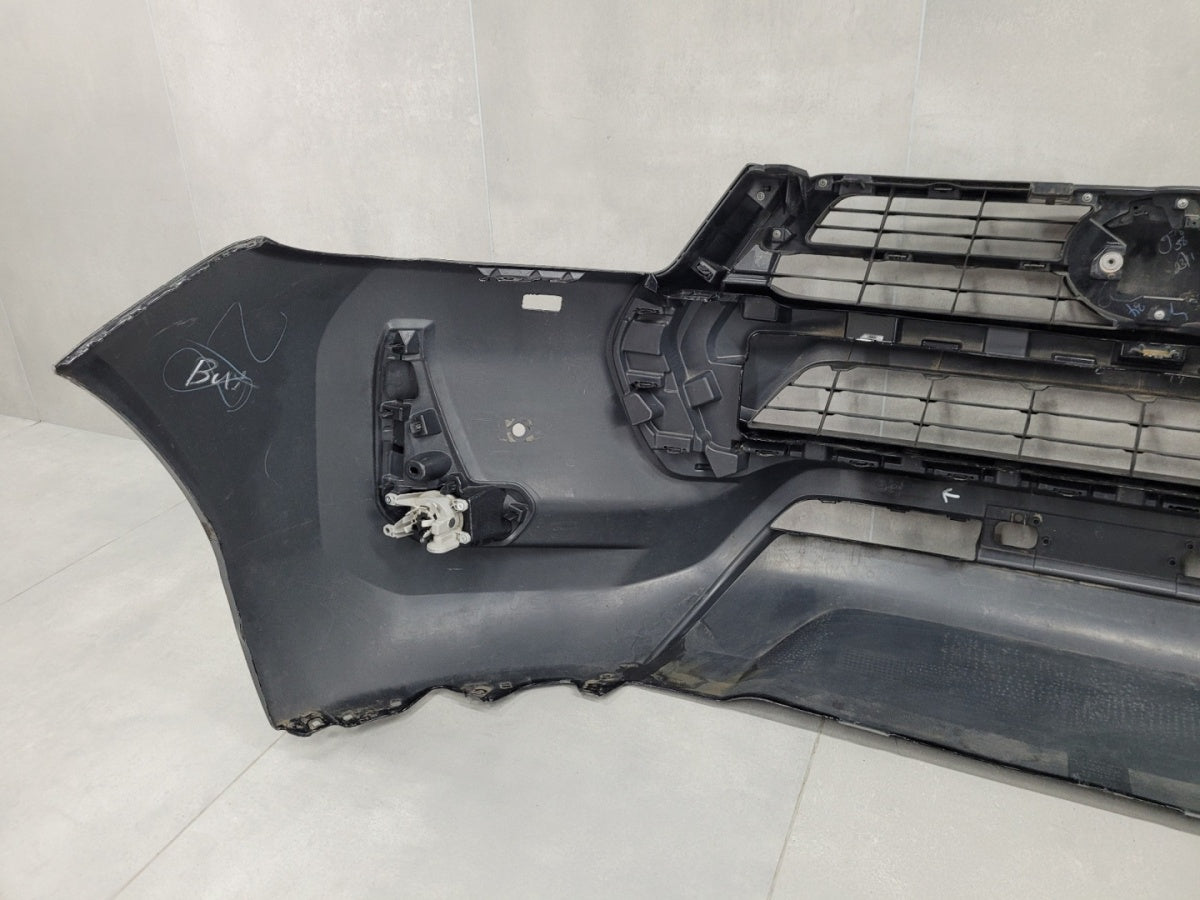 Prednji branik Toyota Hilux 8 VIII Lift 9 IX 20-