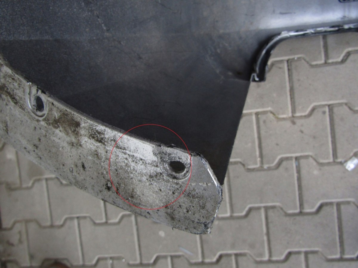 Zadnji branik Volvo V90 Kombi 16-