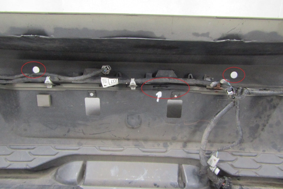 Zadnji branik TOYOTA COROLLA 12 XII E21 HB GR SPORT LIFT 2023- (+ wiązka)