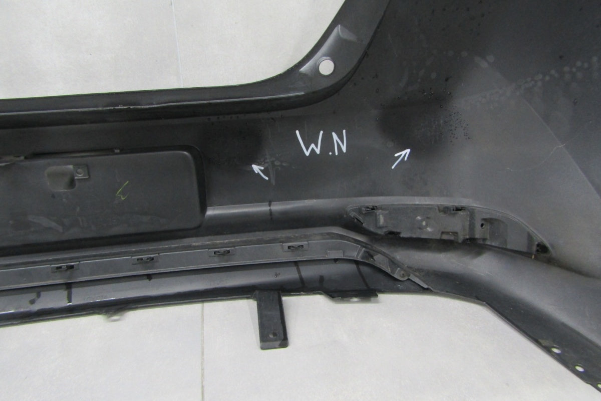 Zadnji branik Toyota Auris II 2 lift HB 15-18