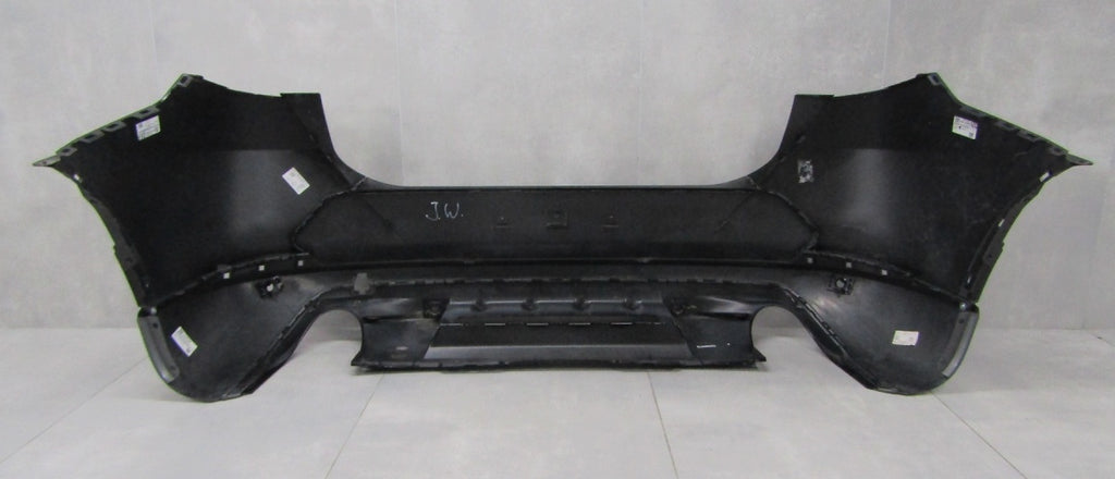 Zadnji branik Cupra Formentor 5FF 20-24