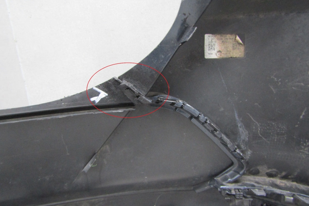 Zadnji branik Cupra Formentor 5FF 20-24