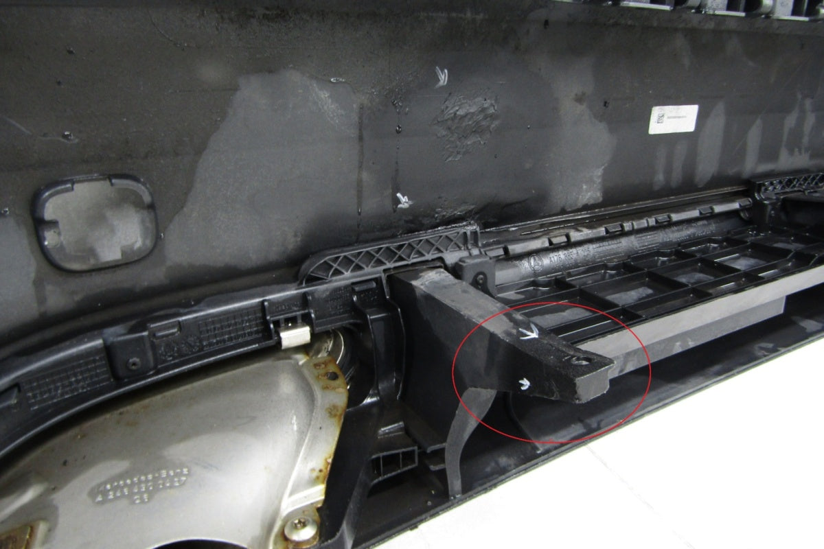 Zadnji branik MERCEDES A-KLASA 176 LIFT 15-18
