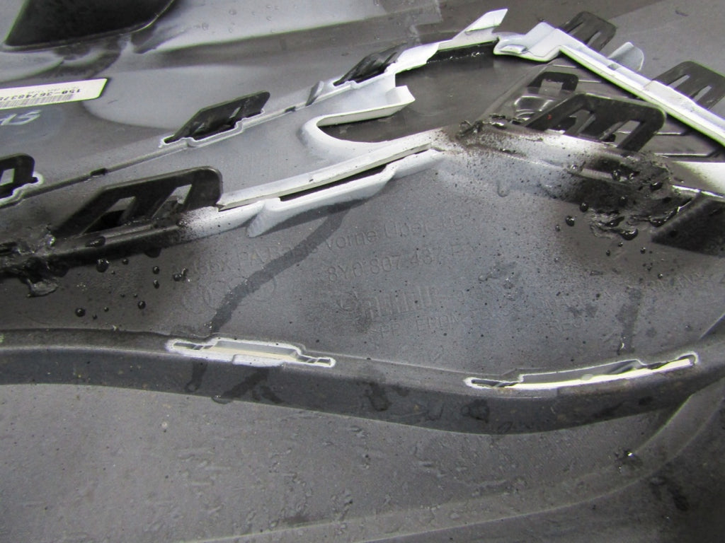 Prednji branik Audi A3 8Y 8Y0 SPORTBACK Lift 24-
