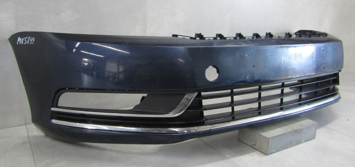 Prednji branik Volkswagen VW Passat B7 3AA 10-14 (+ Podłoga)