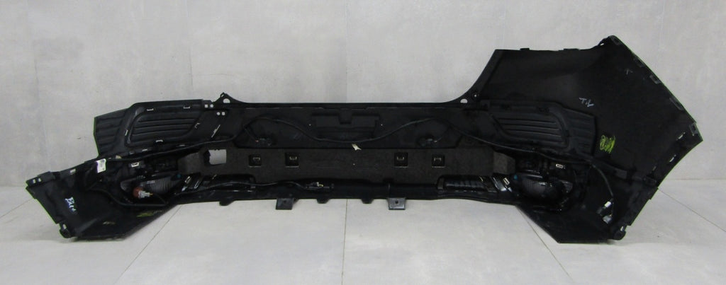Zadnji branik Renault Arkana RS Line 20-26 RHD /+ 6 PDC + wiązka