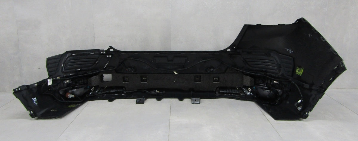Zadnji branik Renault Arkana RS Line 20-26 RHD /+ 6 PDC + wiązka