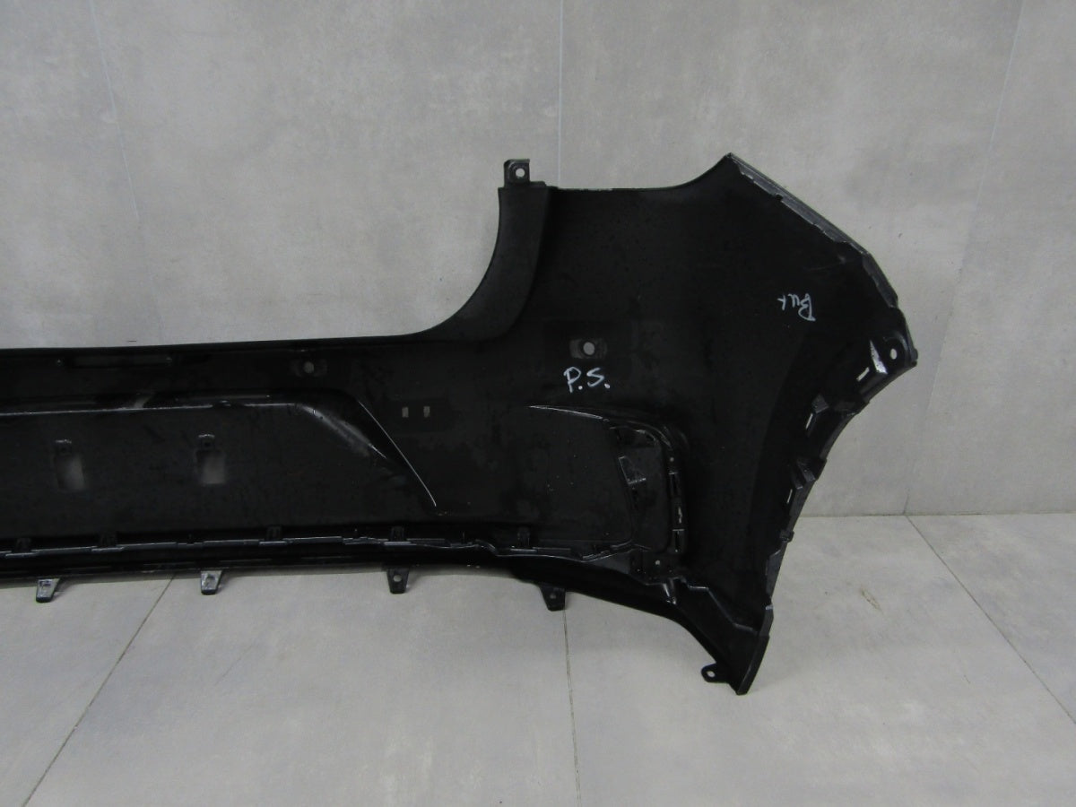 Zadnji branik Lexus LBX 2023- /+ Kratka