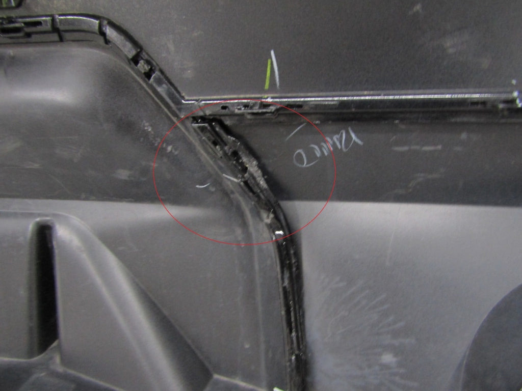 Zadnji branik BMW 2 G42 Coupe M paket 22-