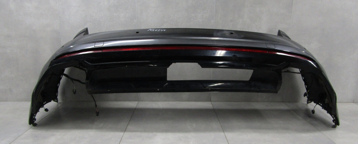 Zadnji branik Volkswagen VW Touareg III 3 760 R-line 18-23 / +wiązka