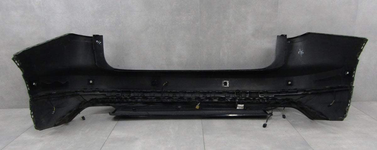 Zadnji branik Volkswagen VW Touareg III 3 760 R-line 18-23 / +wiązka