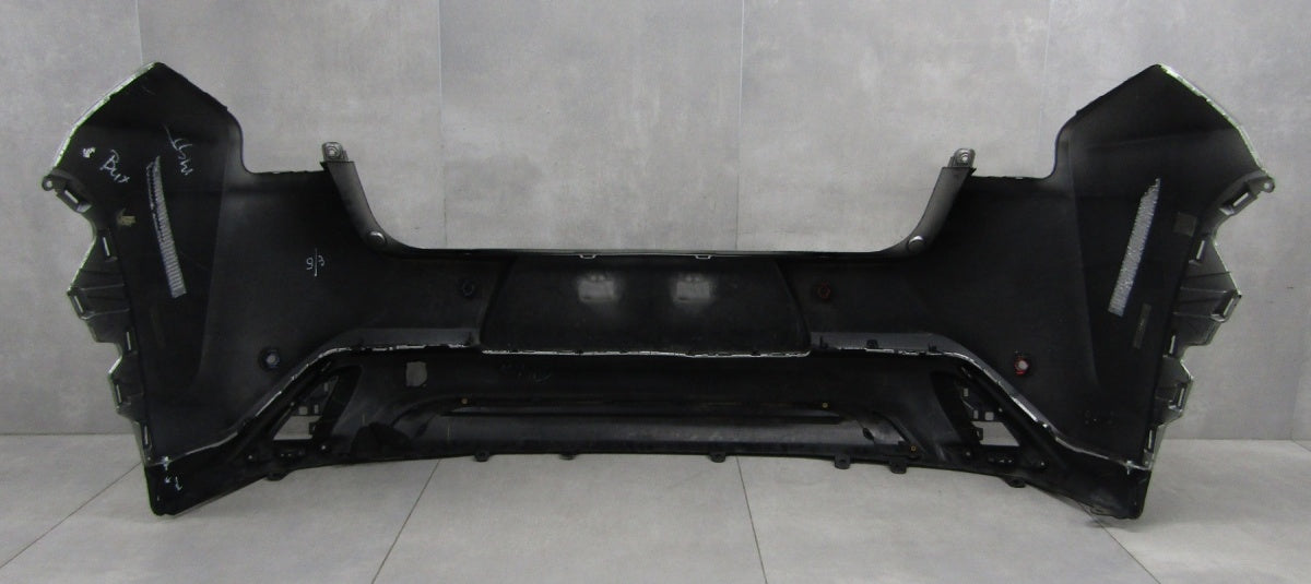 Zadnji branik LEXUS UX F SPORT 18-