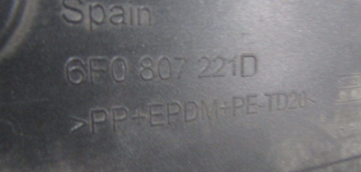 Prednji branik Seat Ibiza V 5 6F0 17-24 / + Podłoga